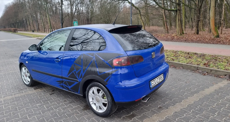 Seat Ibiza cena 6999 przebieg: 290000, rok produkcji 2003 z Łódź małe 326